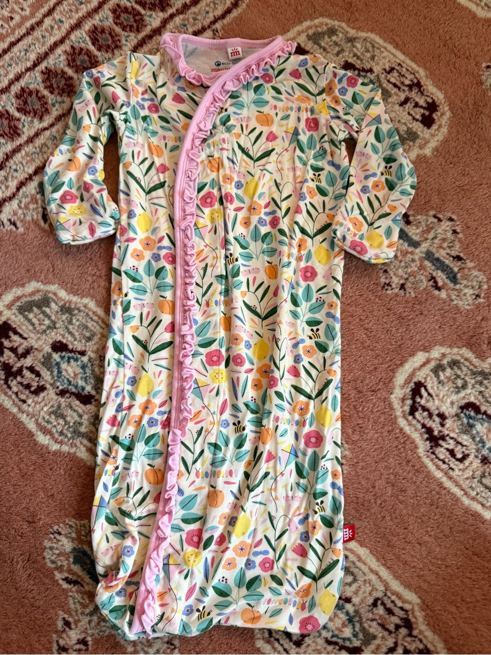 magnetic me newborn gown